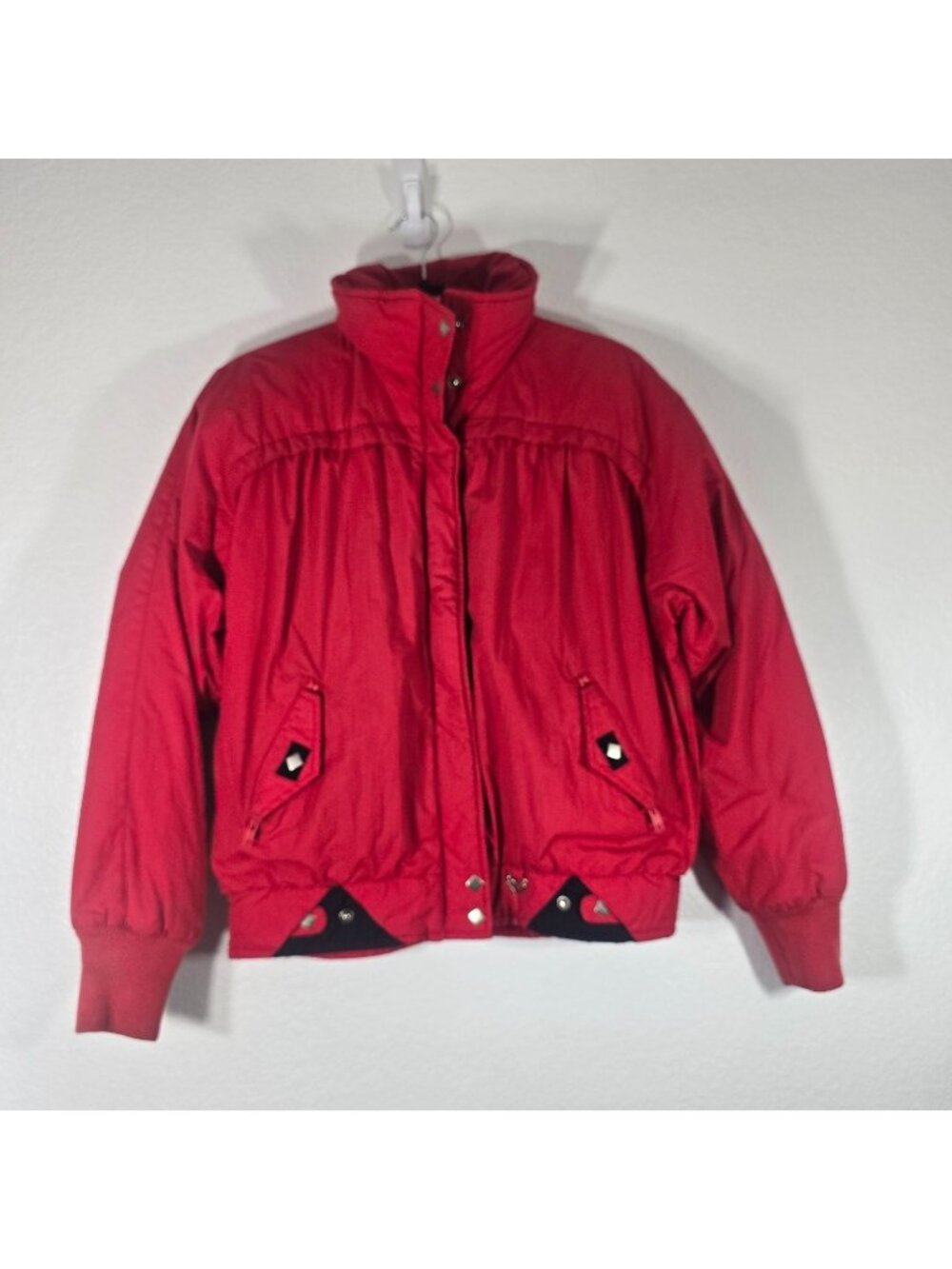 Obermeyer Vintage Nylon Puffer Ski Jacket Women Size 8 Red Zip Pockets Winter